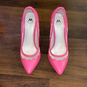 Shoedazzle. pink, size 7, vintage heel